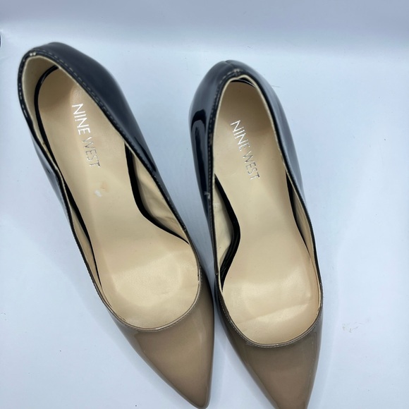 Nine West Two-Tone Black and Beige Heels - Picture 6 of 7